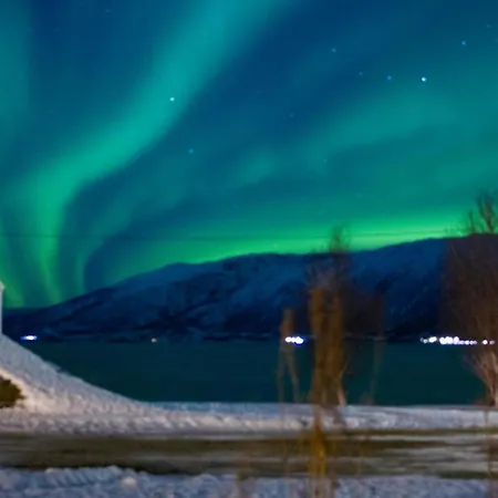 The Lighthouse Keepers House * Krokelvdalen