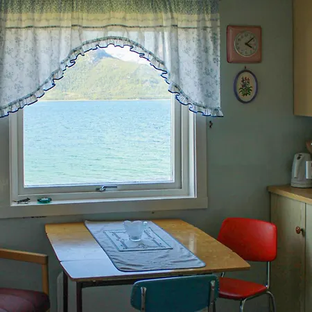 別荘 The Lighthouse Keepers House Krokelvdalen