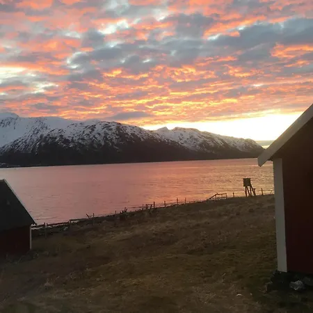 別荘 The Lighthouse Keepers House