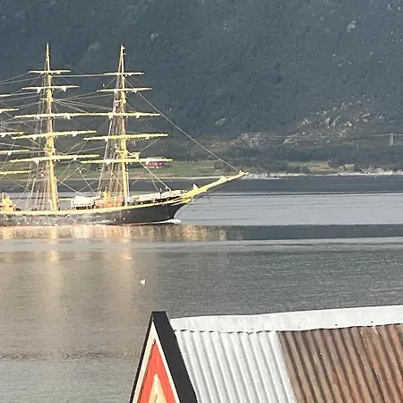 Semesterbostad The Lighthouse Keepers House Krokelvdalen